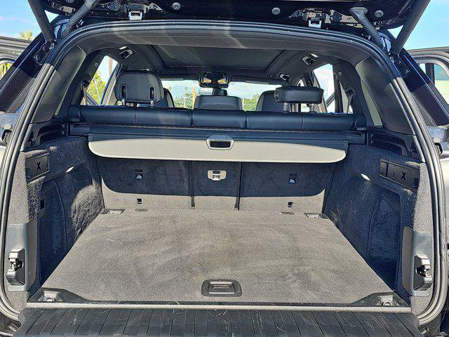 Used 2025 BMW X5 M60i image 12