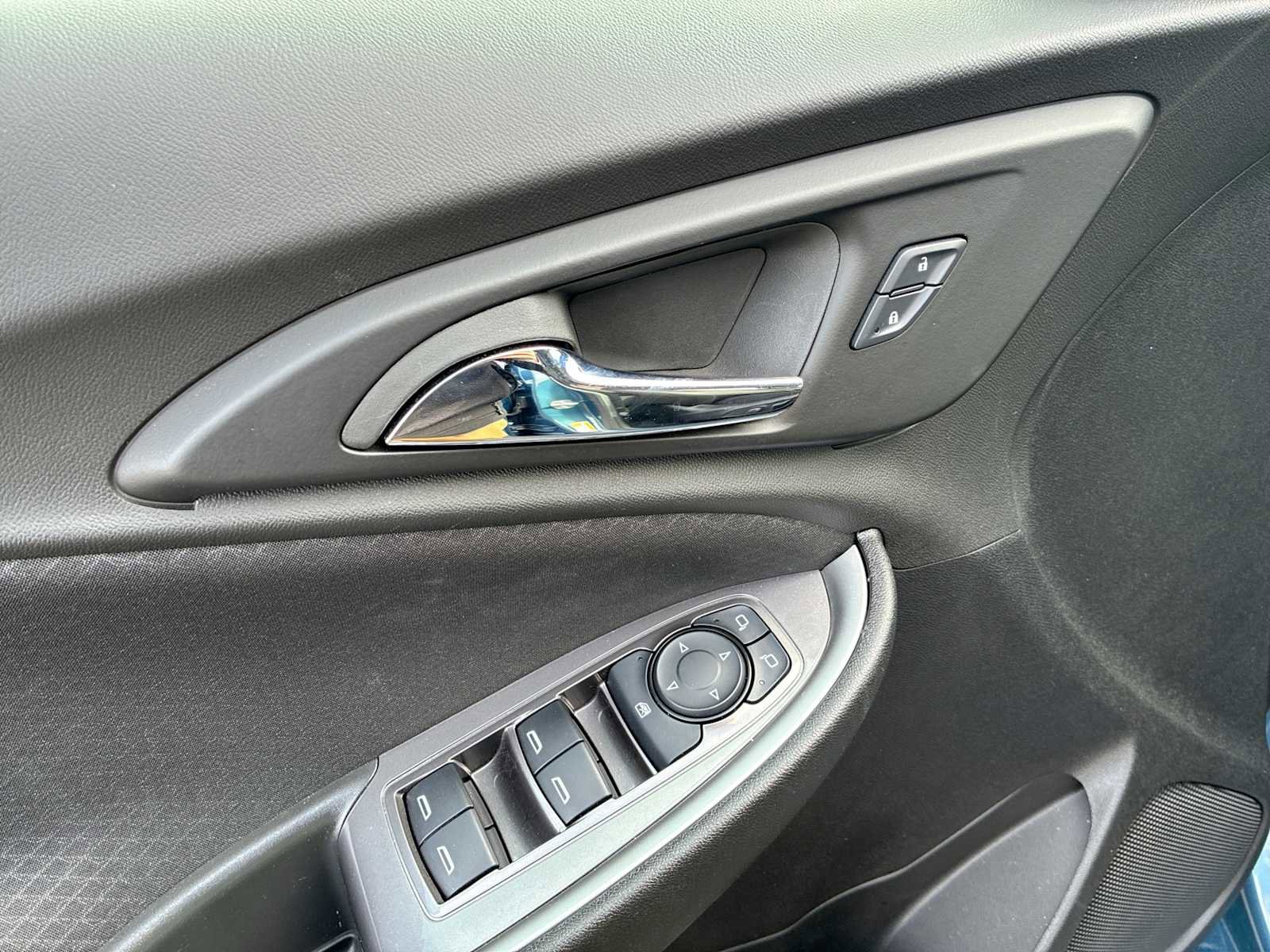 Certified 2025 Chevrolet Malibu RS w/ LPO, Floor Liner Package image 22