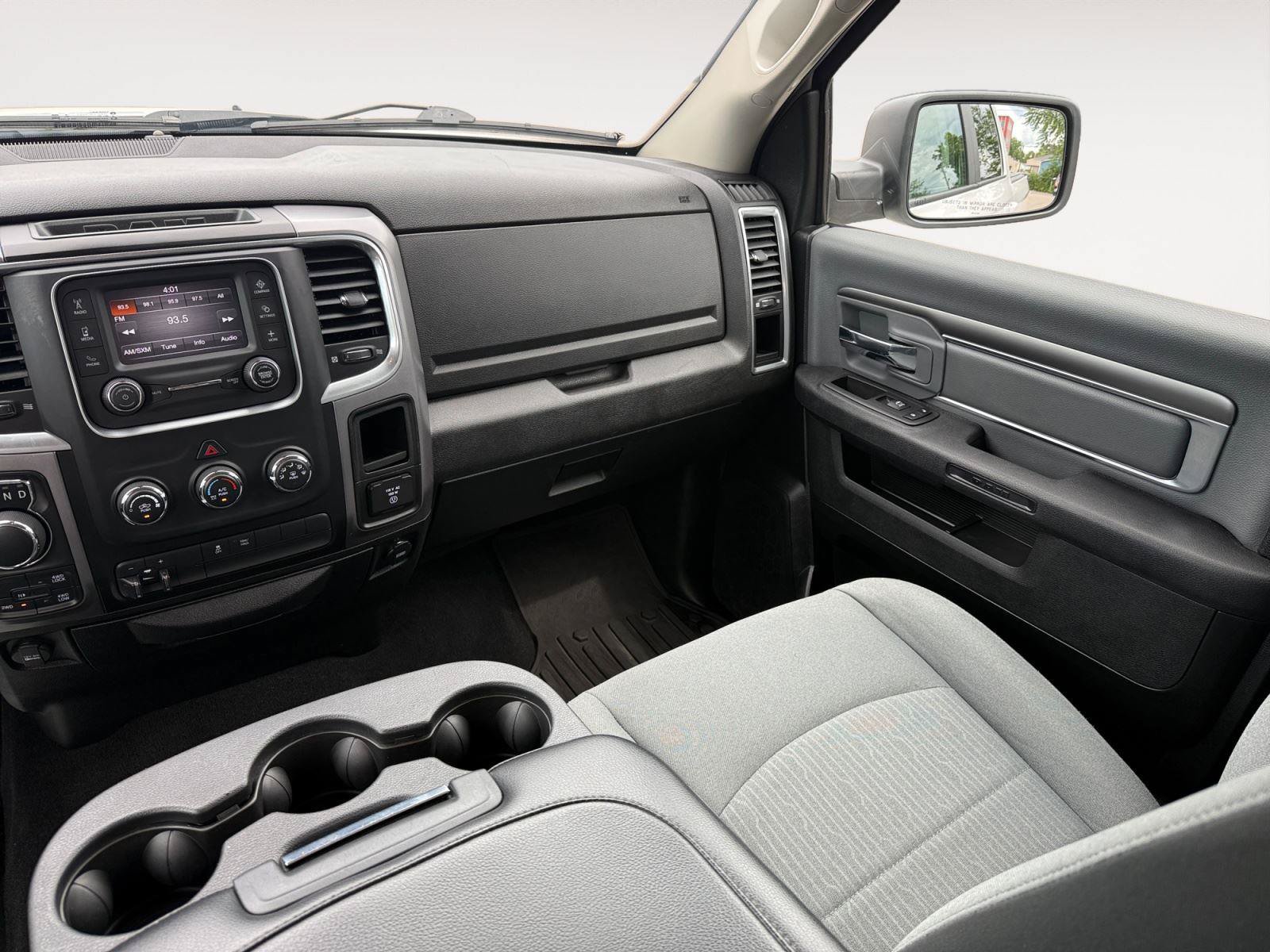 Used 2021 RAM 1500 Classic SLT w/ Protection Group AWD/4WD image 12