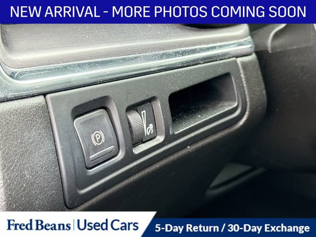 Used 2019 Cadillac XT5 Premium Luxury AWD/4WD image 4