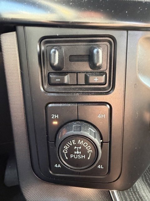 Used 2021 Ford F150 Platinum w/ Trailer Tow Package image 10