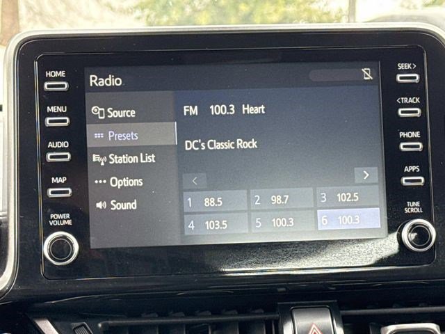 Used 2019 Toyota C-HR LE image 19