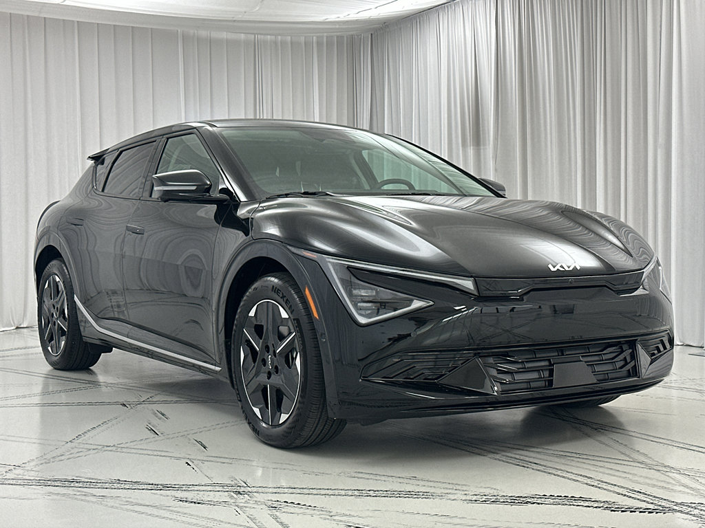 New 2025 Kia EV6 Wind image 2
