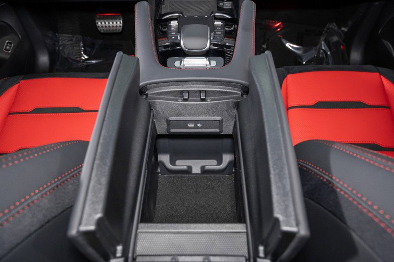 Certified 2024 Mercedes-Benz GLE 63 AMG S image 25