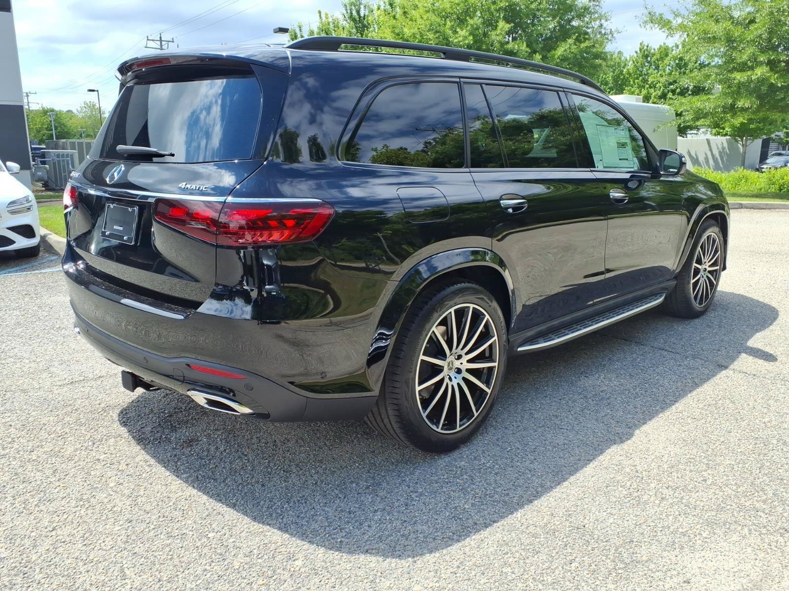 New 2026 Mercedes-Benz GLS 450 4MATIC image 6