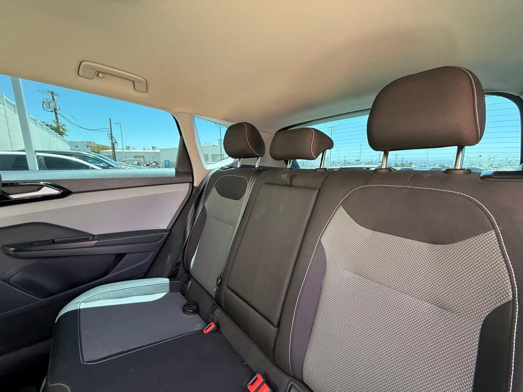 Certified 2024 Volkswagen Taos S FWD image 7