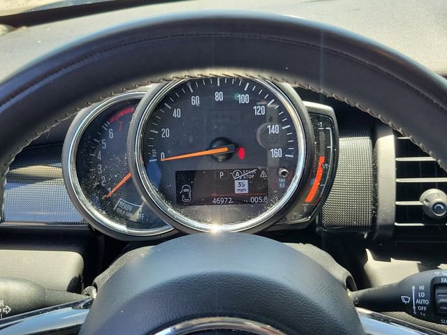 Used 2019 MINI Cooper 4-Door Hardtop w/ Signature Upholstery Package image 25