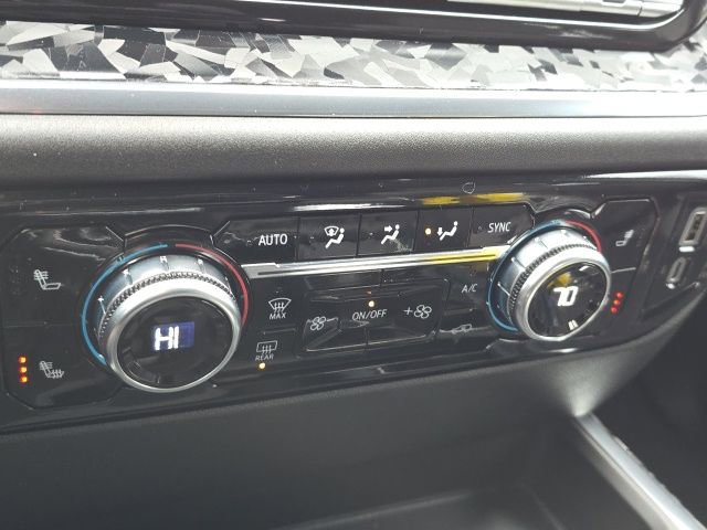 Used 2025 GMC Sierra 1500 Elevation w/ Preferred Package image 17