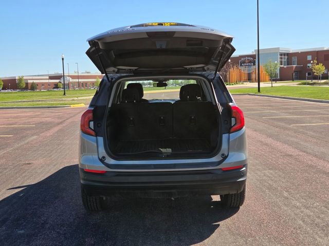Used 2018 GMC Terrain SLE w/ Driver Convenience Package AWD/4WD image 42