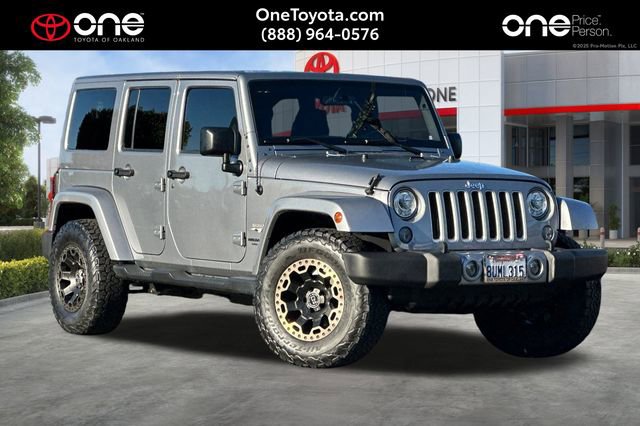 Used 2017 Jeep Wrangler Unlimited Sahara w/ Connectivity Group image 1