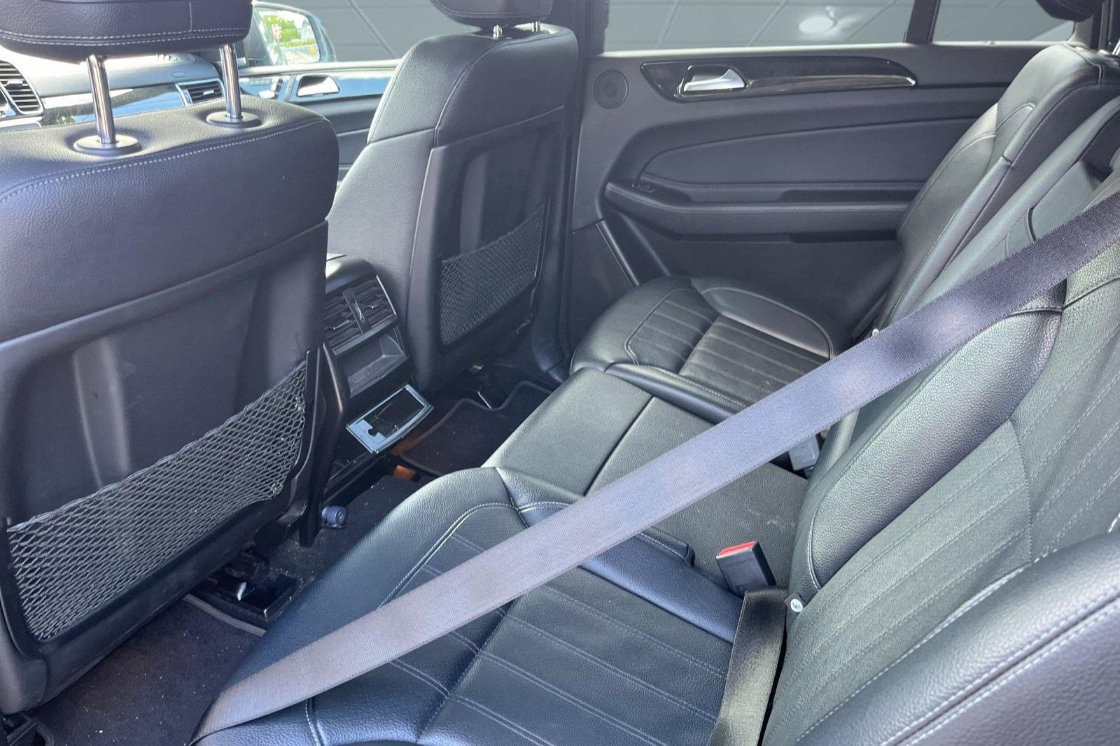 Used 2018 Mercedes-Benz GLS 450 4MATIC image 9