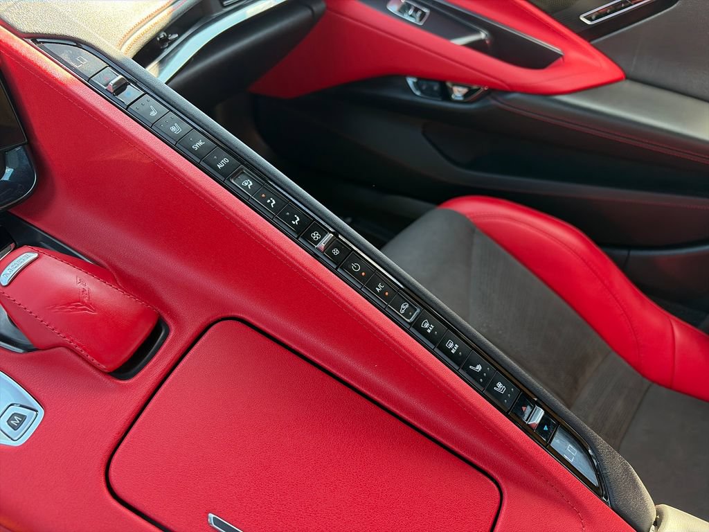 Used 2023 Chevrolet Corvette Stingray Preferred Conv w/ Stealth Interior Trim Package RWD image 23