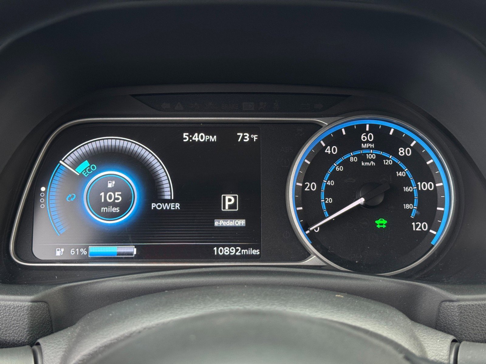 Used 2023 Nissan Leaf S image 17