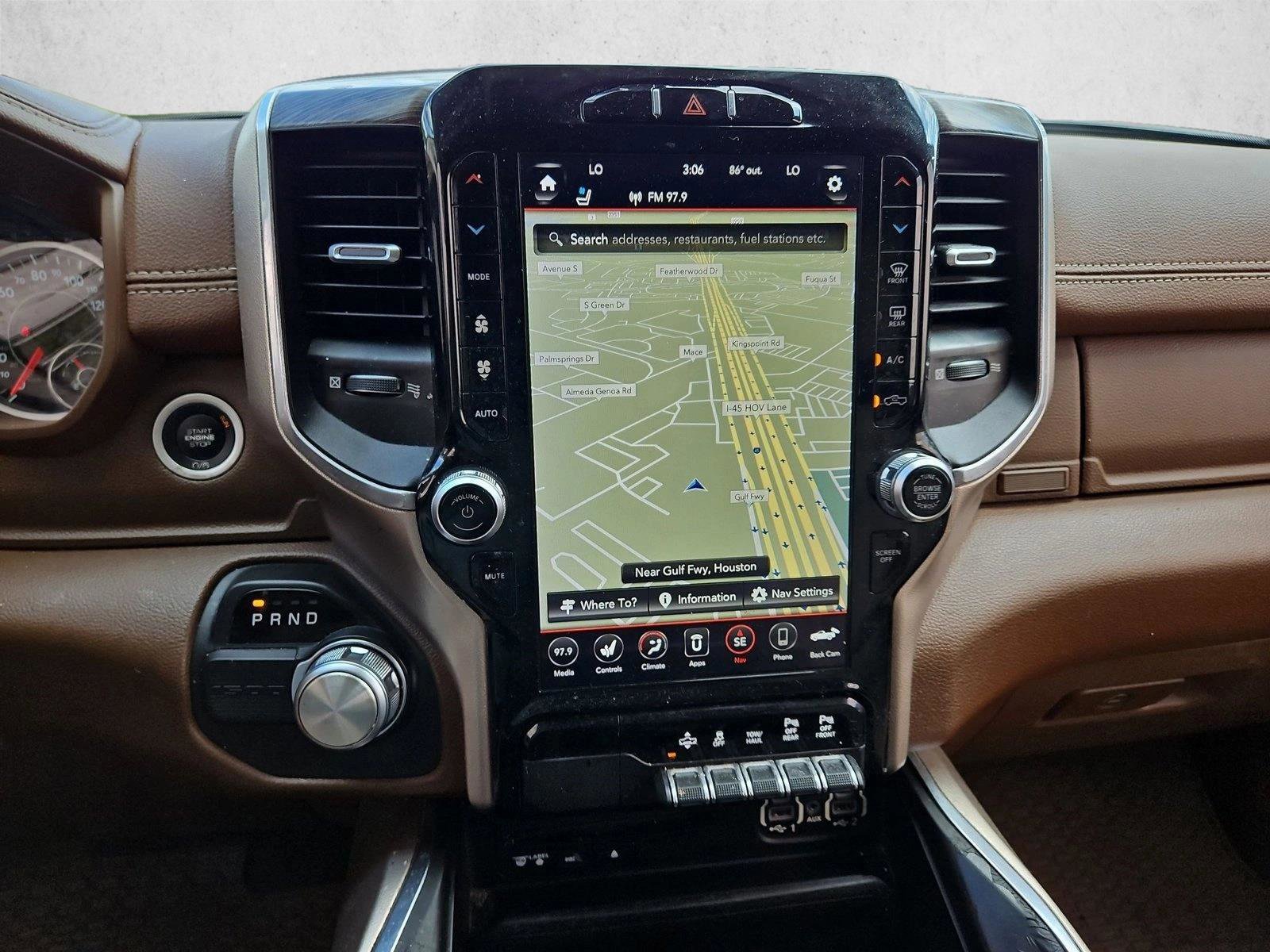 Used 2019 RAM 1500 Laramie RWD image 15