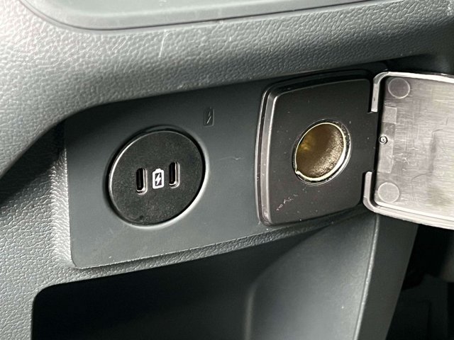Used 2026 Ford Explorer Active AWD/4WD image 19