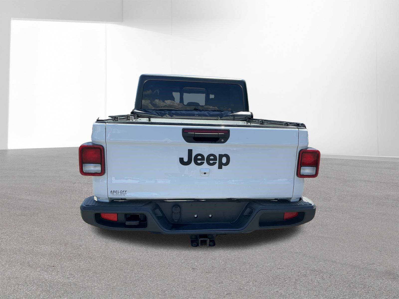 Used 2022 Jeep Gladiator Sport AWD/4WD image 4