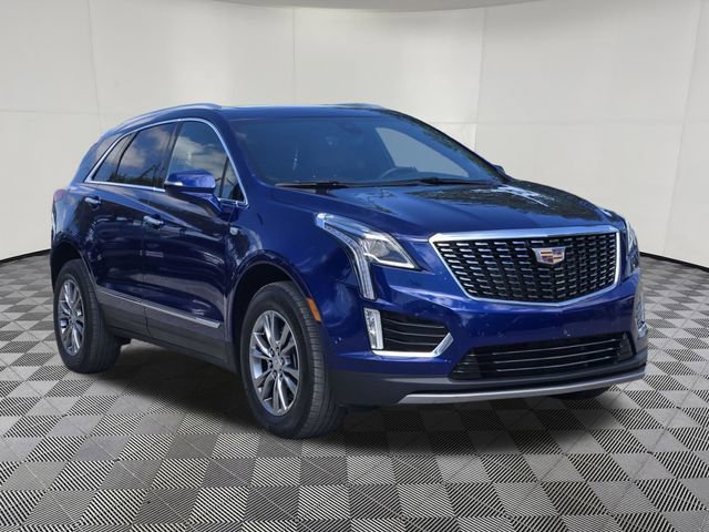 Used 2023 Cadillac XT5 Premium Luxury w/ Technology Package FWD image 3