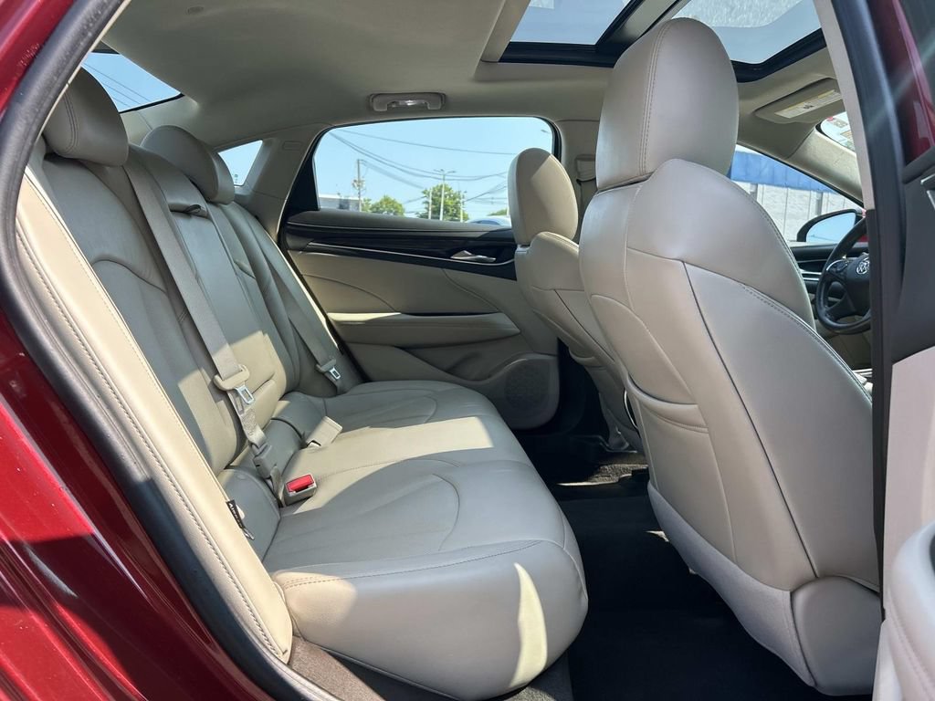 Used 2017 Buick LaCrosse Premium w/ Driver Confidence Package #2 FWD image 18