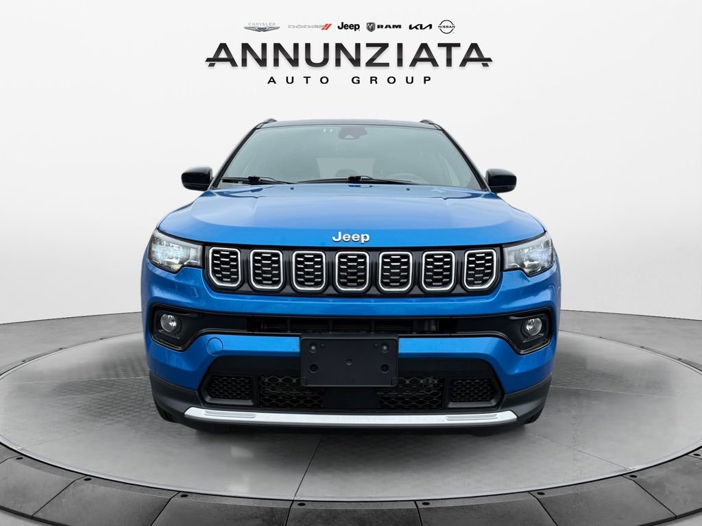 Used 2025 Jeep Compass Limited image 8