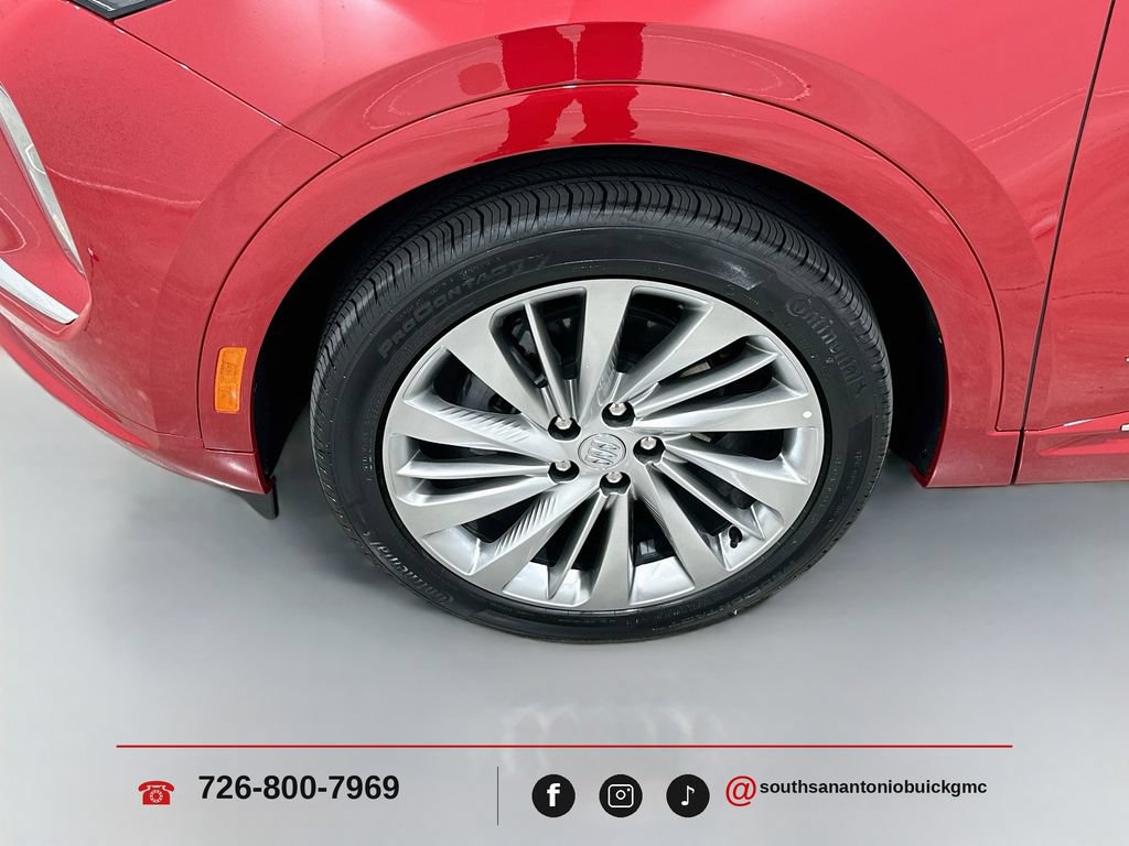 Certified 2026 Buick Envision Avenir AWD/4WD image 33