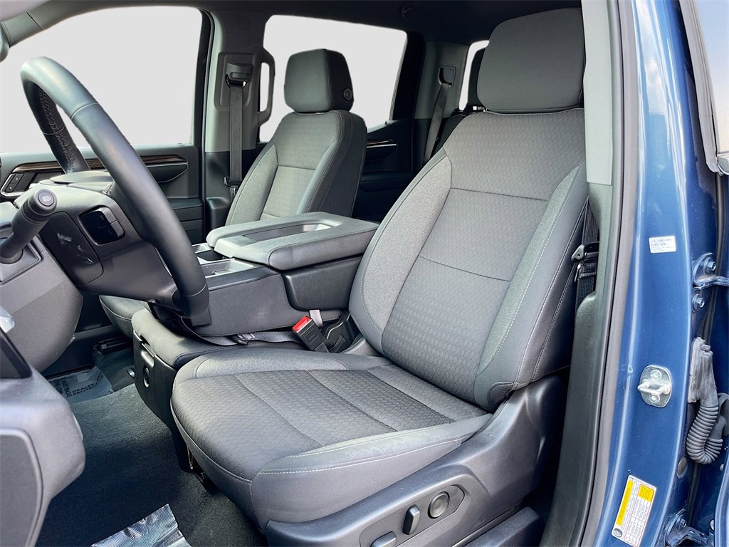 Used 2024 Chevrolet Silverado 1500 LT image 21