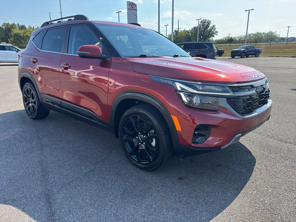 Used 2024 Kia Seltos X-Line image 7