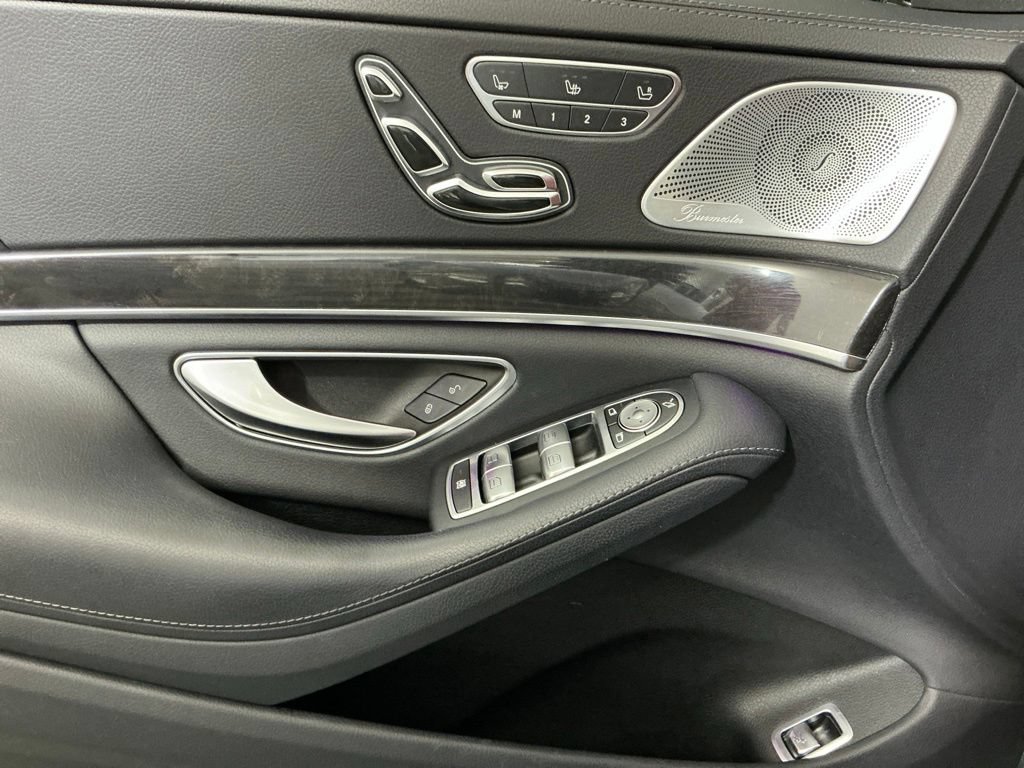 Used 2019 Mercedes-Benz S 450 Sedan image 18