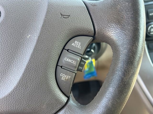 Used 2012 Kia Sedona EX w/ Luxury Pkg image 16