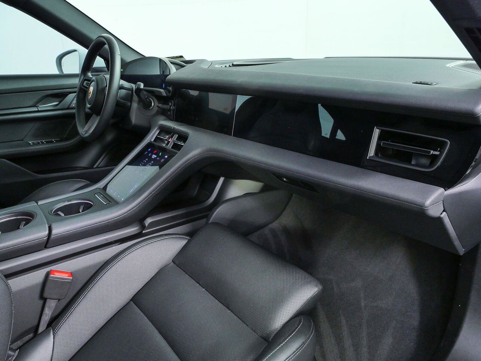 Certified 2024 Porsche Taycan RWD image 24