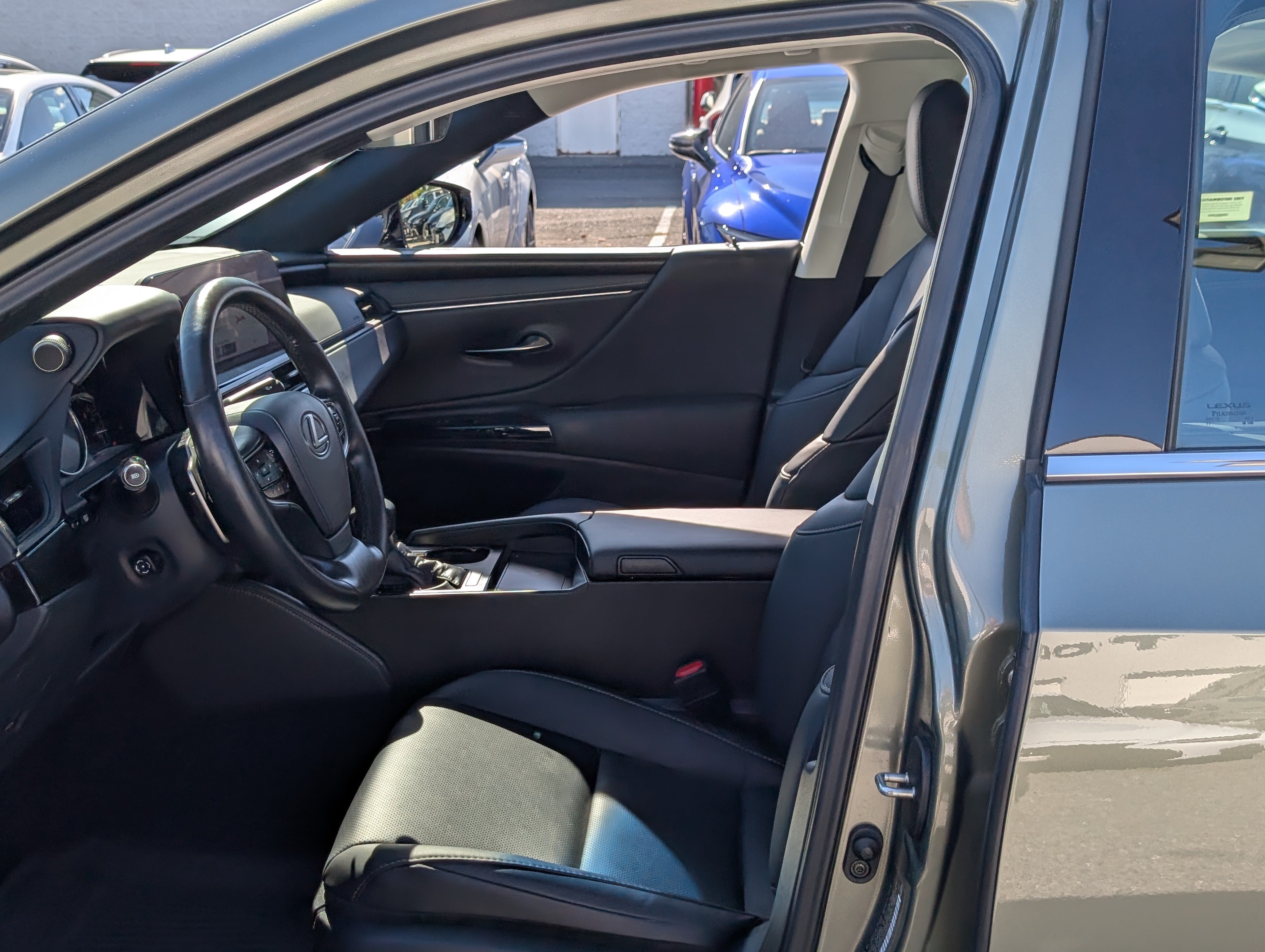 Certified 2025 Lexus ES 350 w/ Premium Package FWD image 15