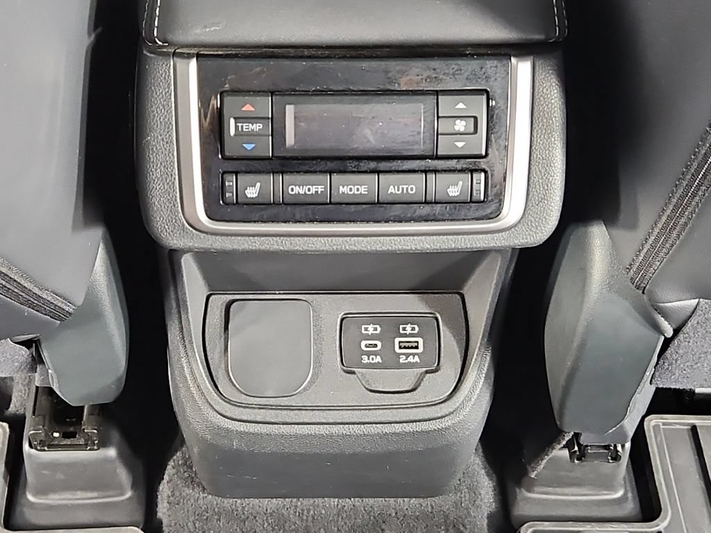 Used 2023 Subaru Ascent Limited w/ Technology Package AWD/4WD image 25