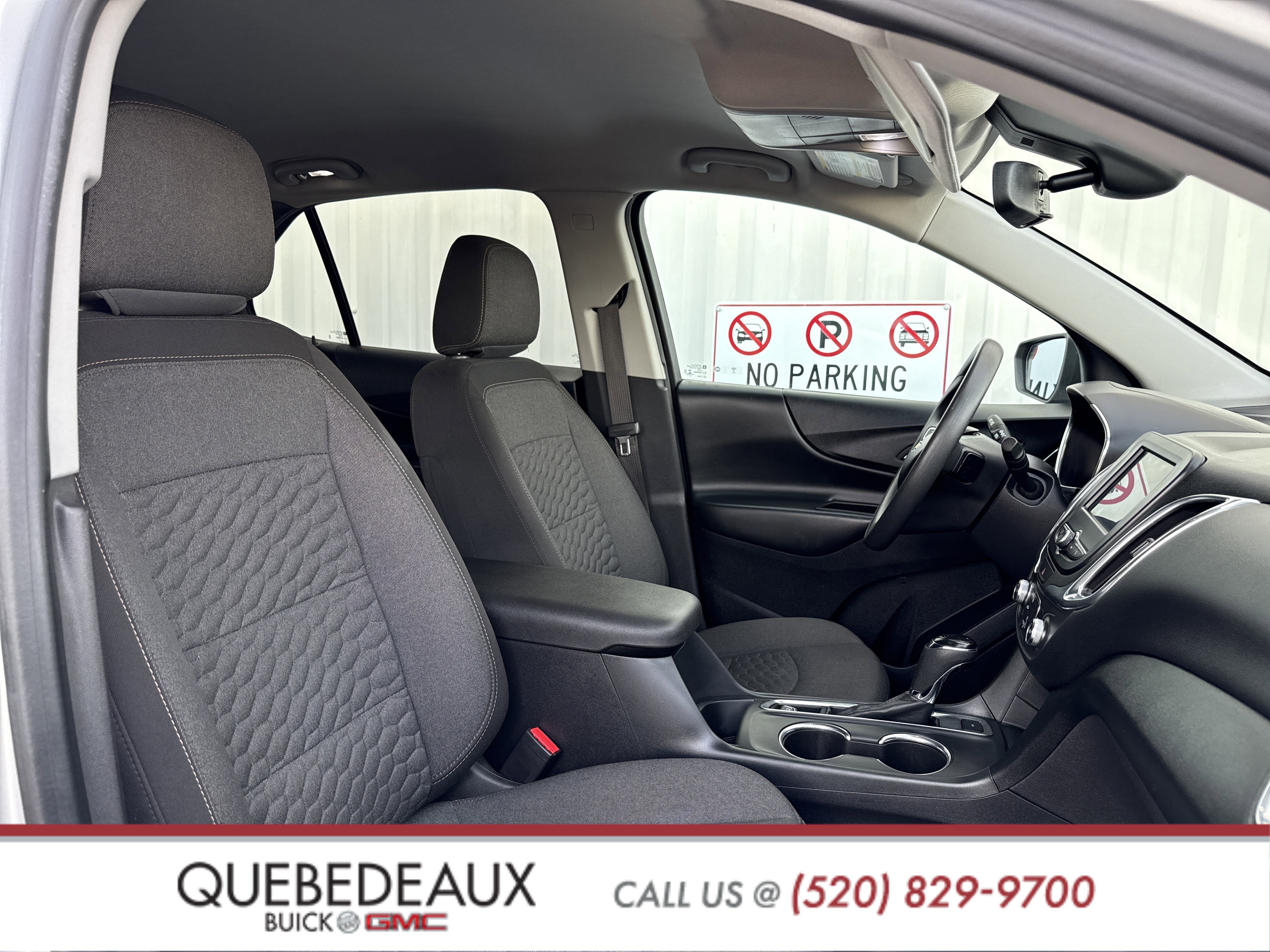 Used 2020 Chevrolet Equinox LT image 30