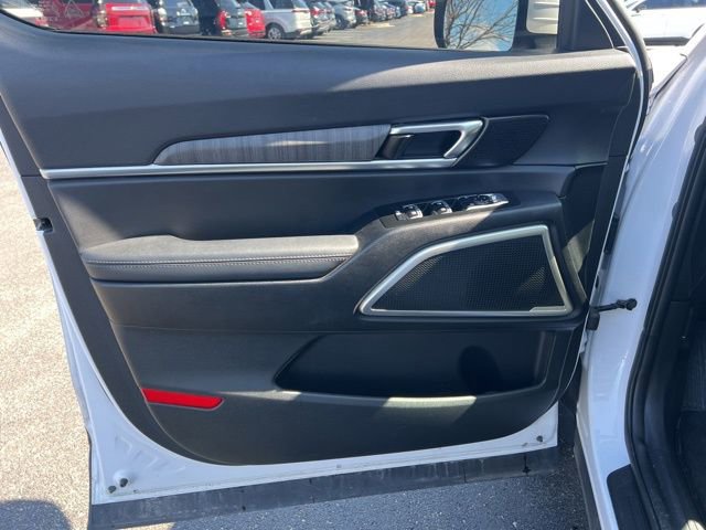 Certified 2023 Kia Telluride EX w/ EX Captain's Chair Package image 31