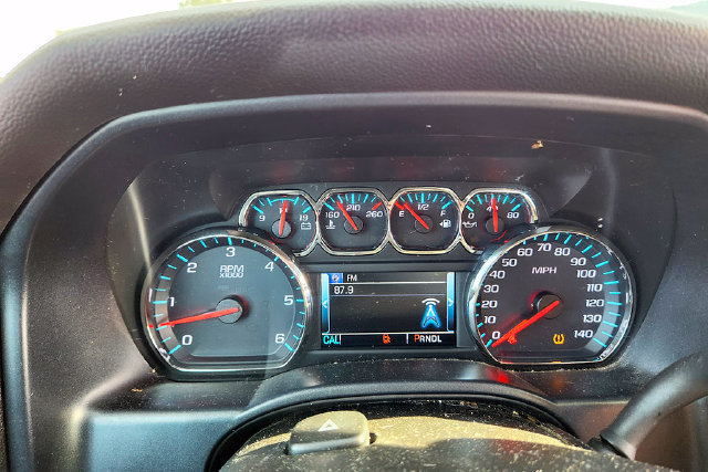 Used 2018 Chevrolet Silverado 1500 LT w/ All Star Edition AWD/4WD image 13