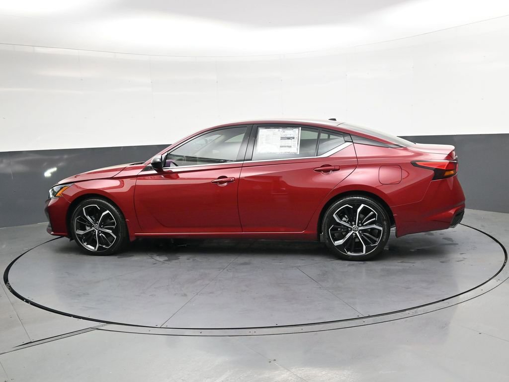 New 2026 Nissan Altima 2.5 SR image 7