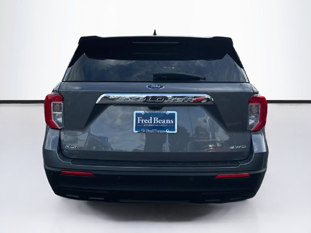 Used 2024 Ford Explorer XLT AWD/4WD image 7
