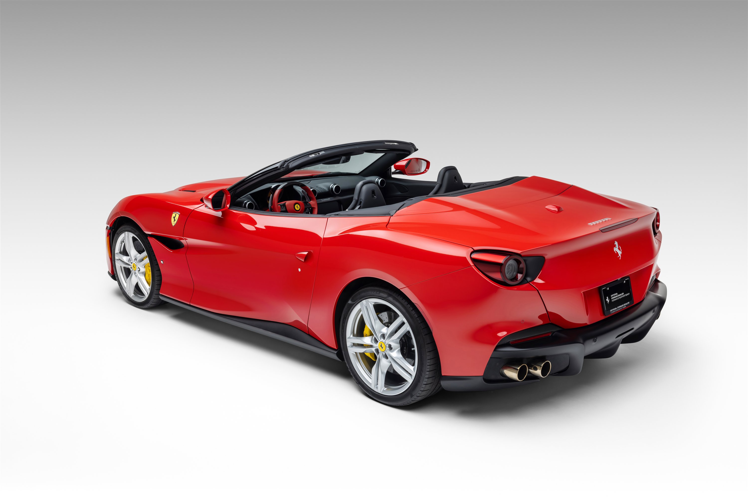 Certified 2022 Ferrari Portofino M RWD image 16