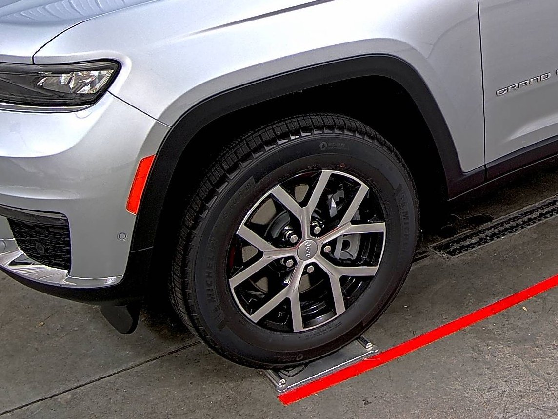 New 2025 Jeep Grand Cherokee L Limited w/ Luxury Tech Group II image 7