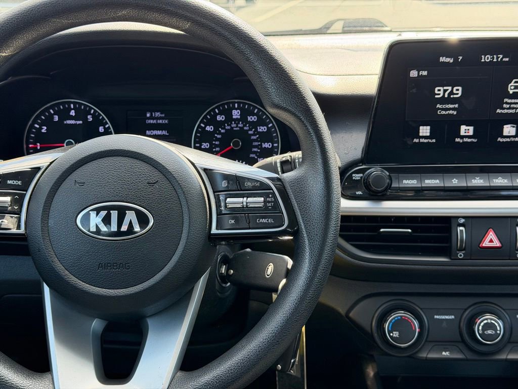 Used 2021 Kia Forte LXS FWD image 28