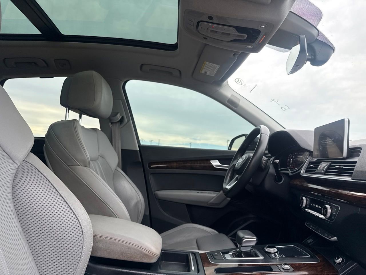 Used 2018 Audi Q5 2.0T Premium Plus AWD/4WD image 26