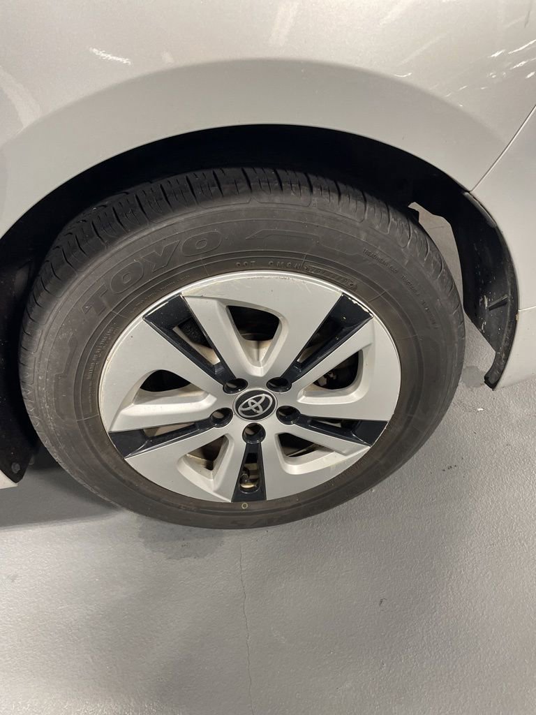 Used 2016 Toyota Prius Three w/ Protection Package FWD image 23