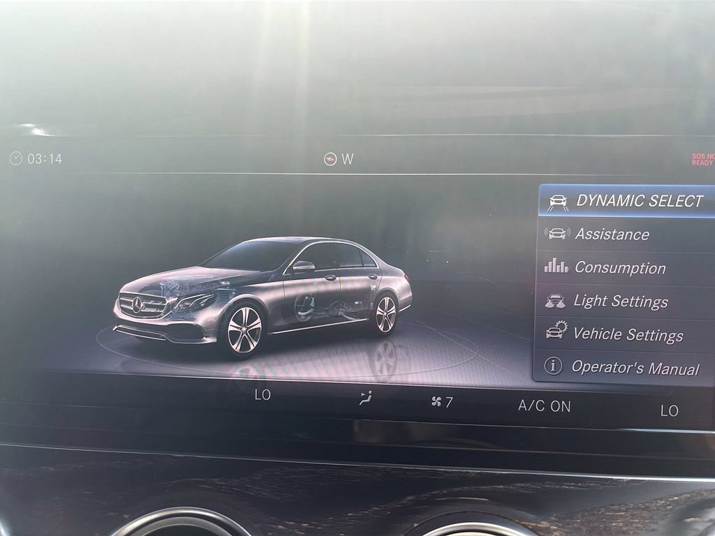 Used 2018 Mercedes-Benz E 300 image 31