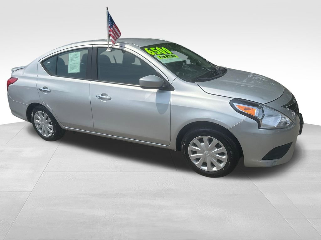 Used 2016 Nissan Versa SV FWD image 26