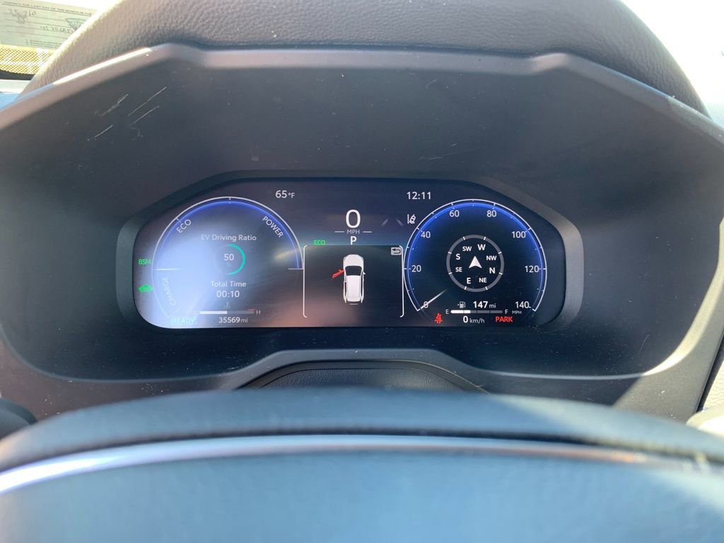 Used 2024 Toyota RAV4 XSE w/ Advanced Technology Package image 31