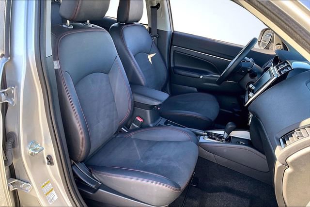 Used 2025 Mitsubishi Outlander Sport AWD image 27