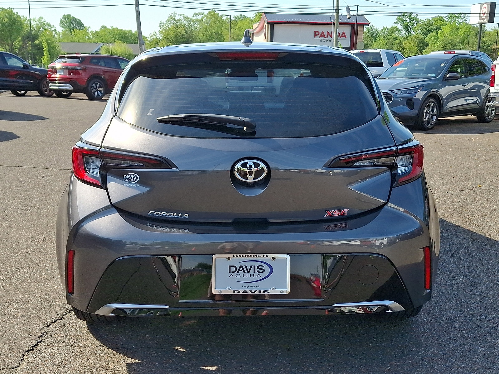 Used 2025 Toyota Corolla XSE FWD image 5