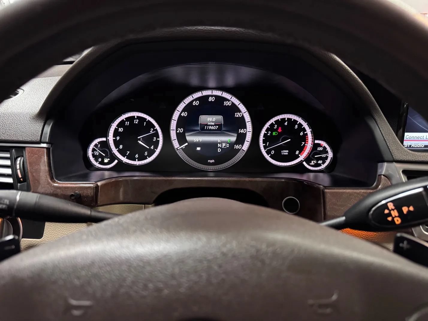 Used 2013 Mercedes-Benz E 350 4MATIC Sedan image 12