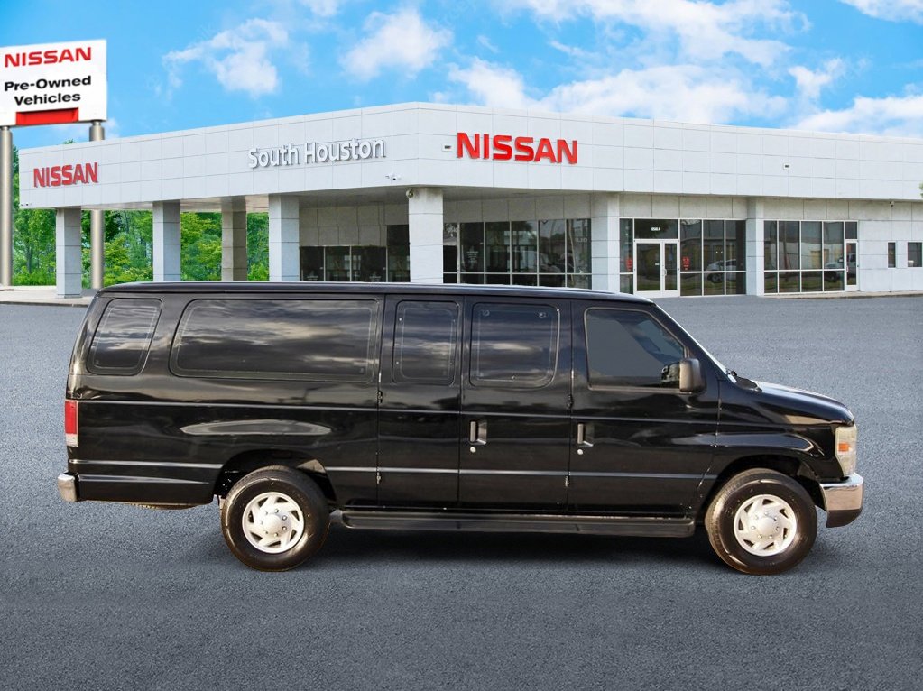 Used 2013 Ford E-350 and Econoline 350 XLT image 5