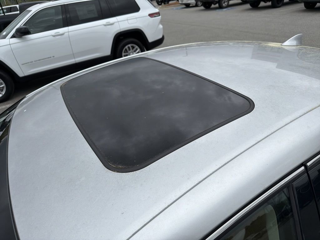 Used 2019 Lexus IS 300 300 w/ Premium Package image 4