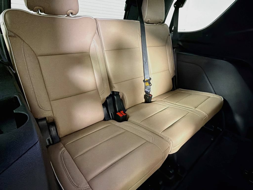 Used 2023 Chevrolet Tahoe Premier AWD/4WD image 24